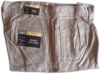 G.H. Bass & Co Mens Pleated Twill Khaki Pants Waist 38 Length 30 100% Cotton New