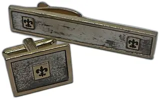 Hickok Vintage Gold Tone Fleur de Lis Cufflinks and Tie Clip Set Mid Century