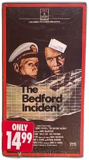 The Bedford Incident Factory Sealed VHS 1986 RCA Columbia Black White Classic