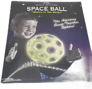 1994 DaMert Company Star Shine Space Ball Glow In The Dark Snap Together Toy
