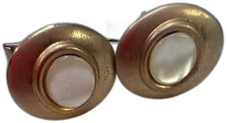 Vintage Oval Gold Tone Mother Of Pearl Cufflinks Classic Men’s Mid Century Formal
