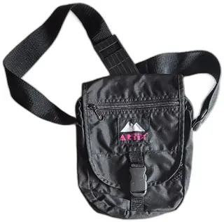 Artix Black Nylon Shoulder Travel Crossbody Bag Adjustable Strap Vintage Outdoor