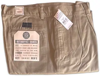 Old Navy Interoffice Khakis Mens Pants 36x32 Pleated Front Relaxed Fit Garment Washed